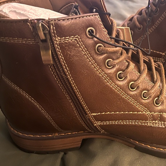 NEW Madden NYC Brown Men’s Boots - Picture 3 of 3